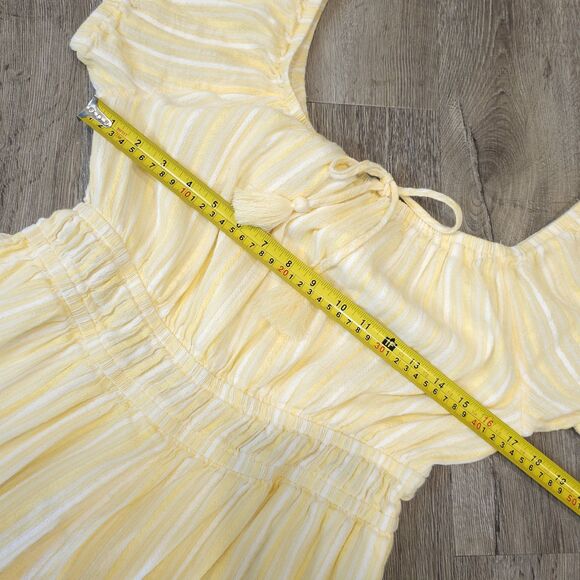 American Eagle Romper Size L Butter Yellow White Striped Off Shoulder Tassels - Picture 4 of 11